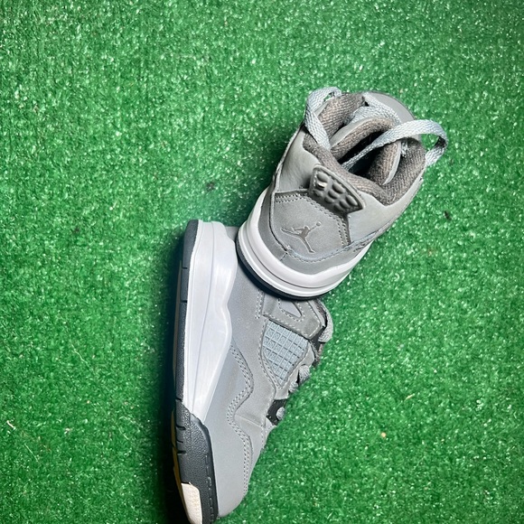 Jordan 4 retro “Cool Grey” 2019 release - Picture 2 of 3